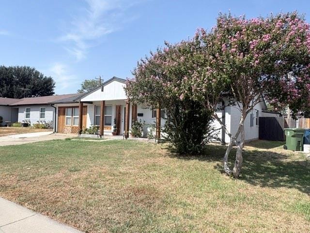 701 Sweetbriar, Lewisville TX 75067 - Photo 5