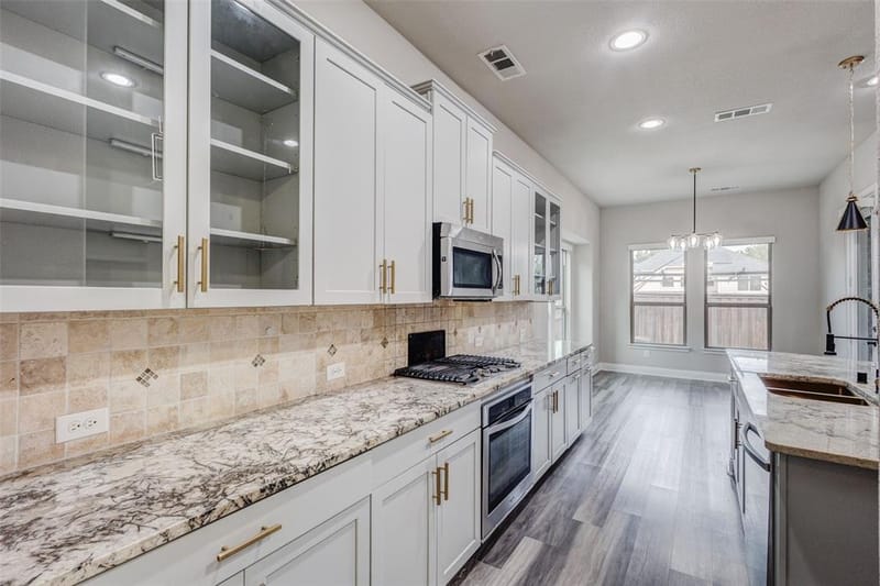 401 Mossy Rock Drive, McKinney TX 75071 - Photo 16