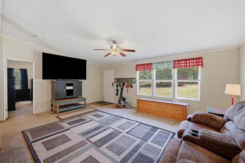 3539 County Road 265, Collinsville TX 76233 - Photo 7