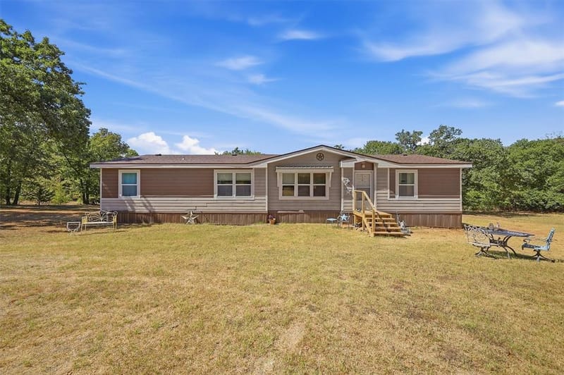 3539 County Road 265, Collinsville TX 76233 - Photo 34
