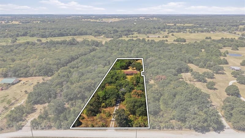 3539 County Road 265, Collinsville TX 76233 - Photo 40
