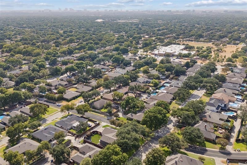 7802 Scotia Drive, Dallas TX 75248 - Photo 34