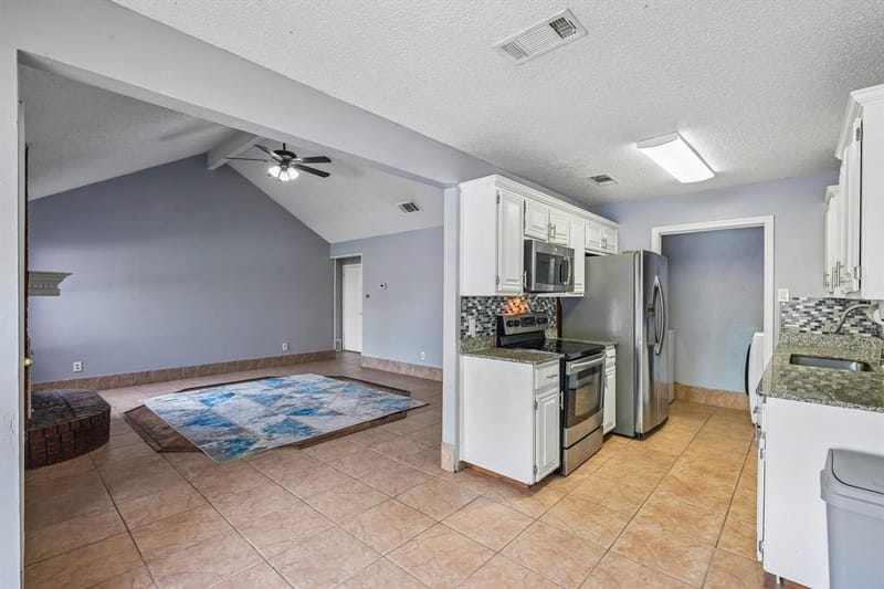 609 Ruth Drive, Kennedale TX 76060 - Photo 9