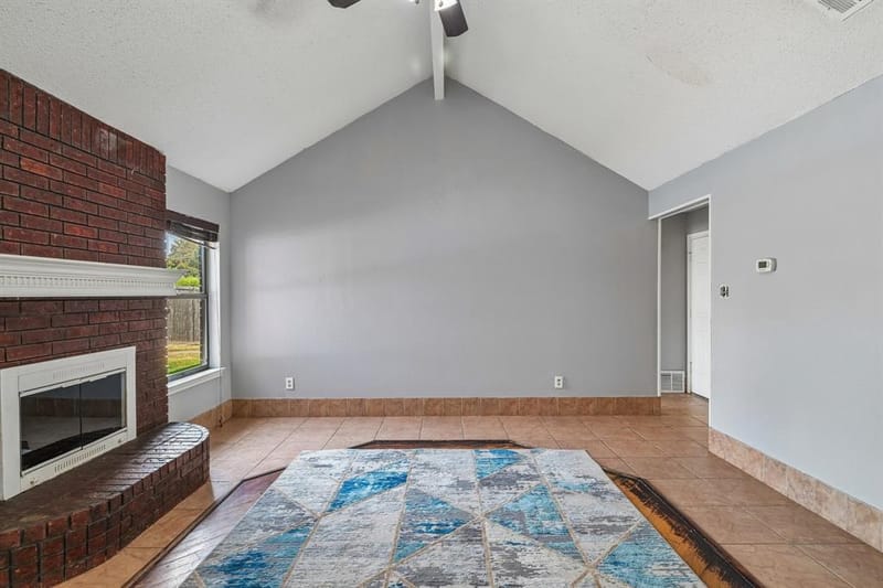 609 Ruth Drive, Kennedale TX 76060 - Photo 10
