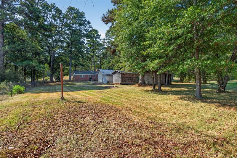 6241 Highway 80, Princeton LA 71067 - Photo 29