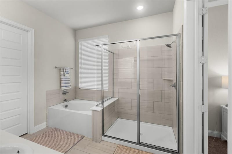 2805 Lakeside Drive, Aubrey TX 76227 - Photo 13