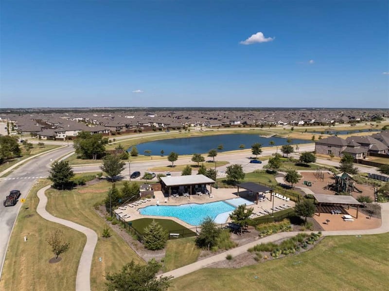 2805 Lakeside Drive, Aubrey TX 76227 - Photo 31