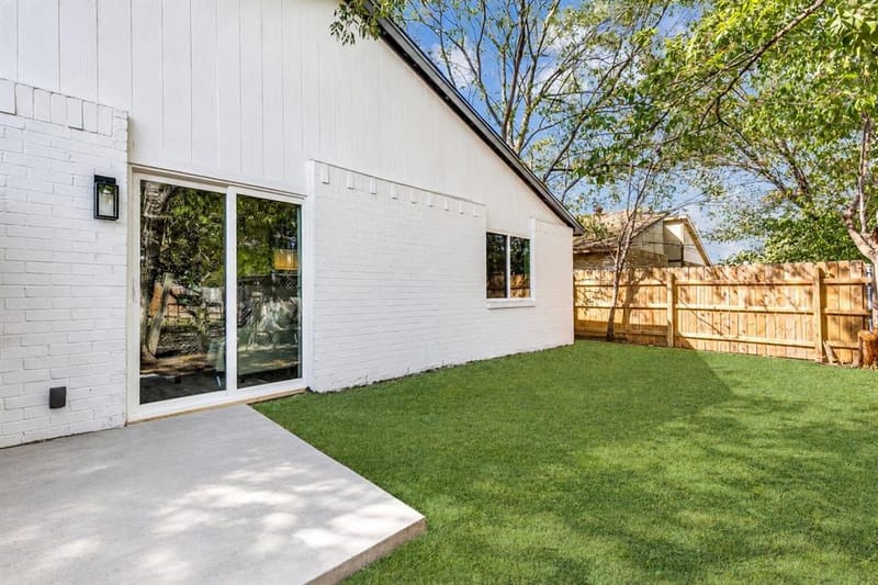 9451 Culberson Street, Dallas TX 75227 - Photo 23