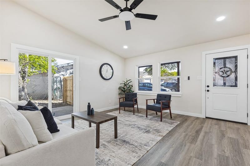 9451 Culberson Street, Dallas TX 75227 - Photo 2