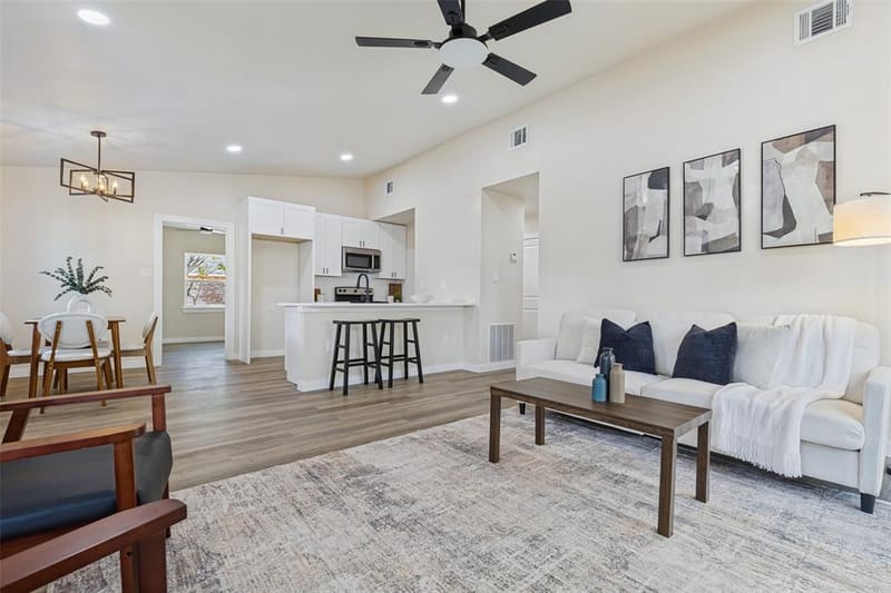 9451 Culberson Street, Dallas TX 75227 - Photo 4