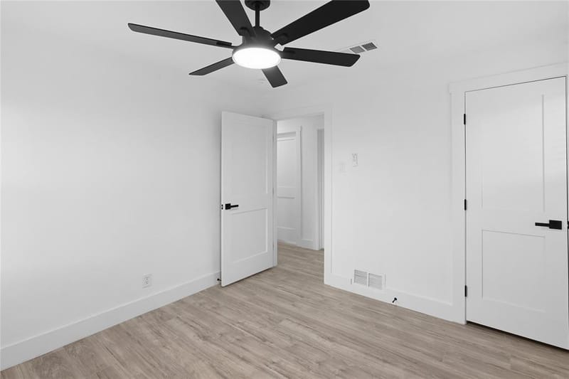 1504 Daniel Drive, Arlington TX 76010 - Photo 9