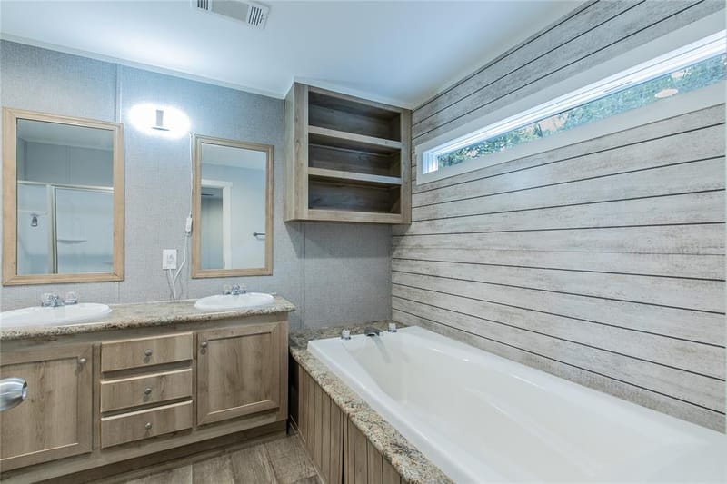 6612 Timberhaven Court, Granbury TX 76049 - Photo 16