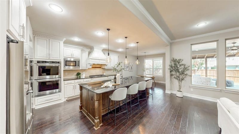 2883 Redfern Drive, Trophy Club TX 76262 - Photo 10