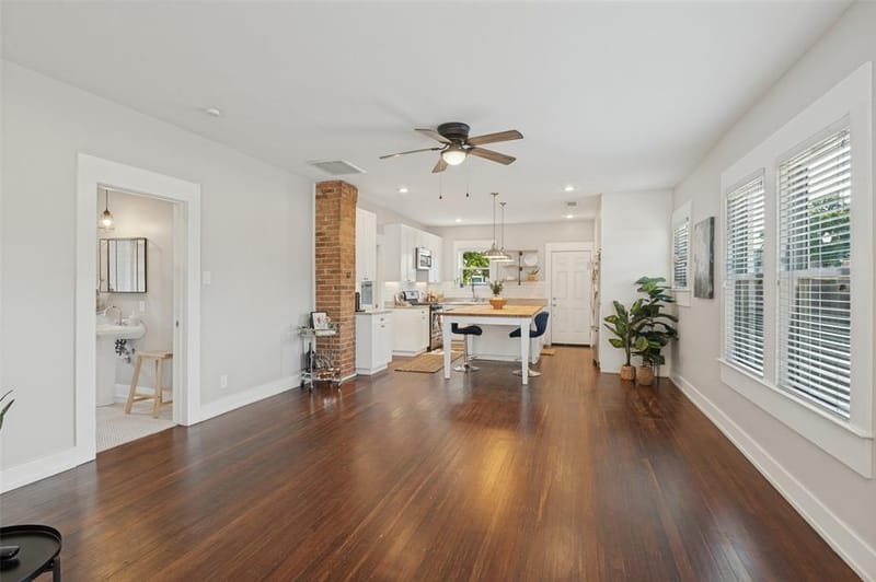 1123 Ballard Avenue, Dallas TX 75208 - Photo 10