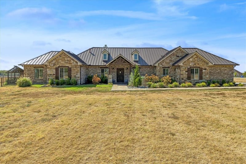 12953 Flow Road, Krum TX 76249