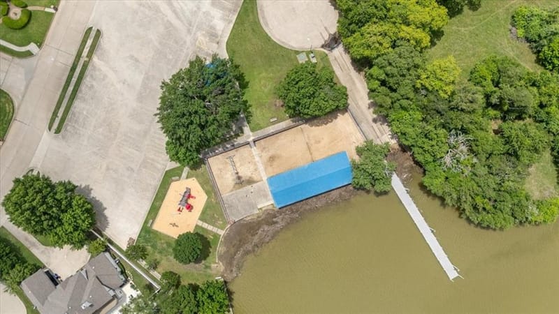 1300 Oak Harbor Boulevard, Azle TX 76020 - Photo 6