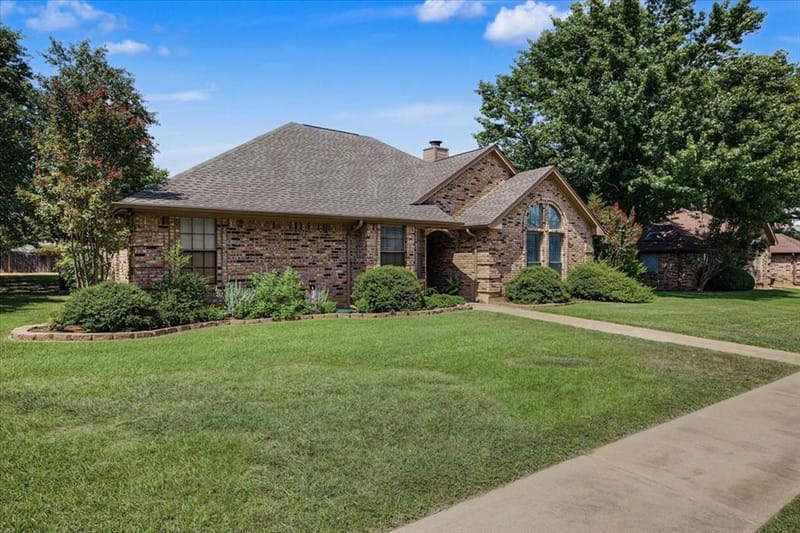 1300 Oak Harbor Boulevard, Azle TX 76020 - Photo 35