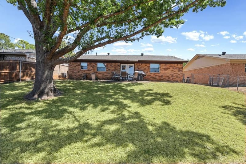 409 Arthur Drive, Hurst TX 76053 - Photo 23