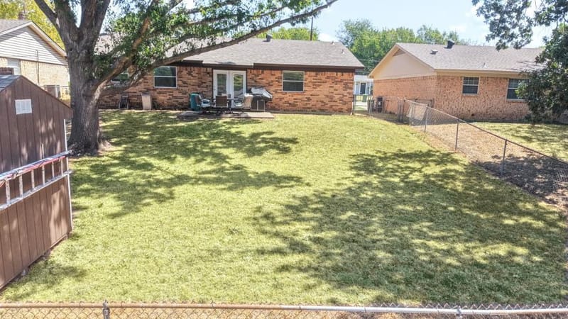 409 Arthur Drive, Hurst TX 76053 - Photo 22