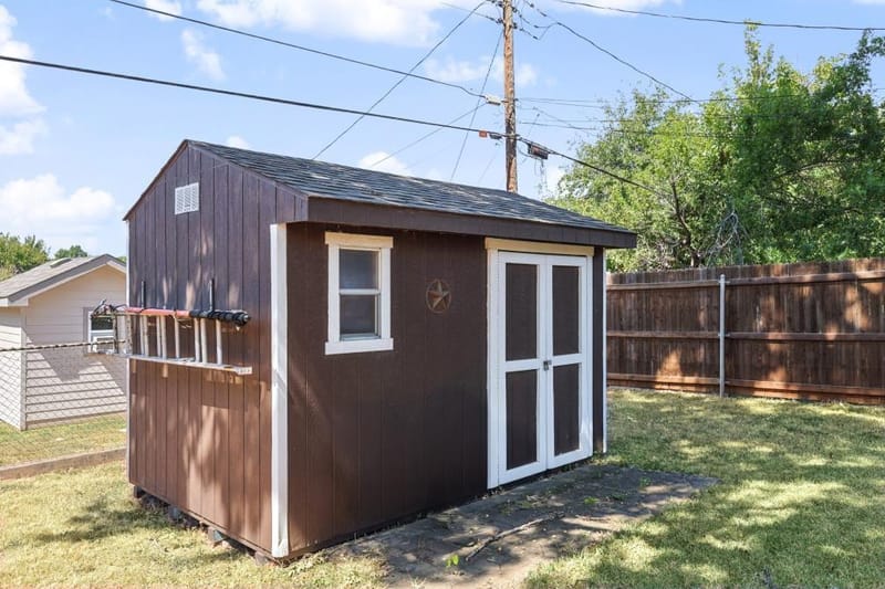 409 Arthur Drive, Hurst TX 76053 - Photo 21