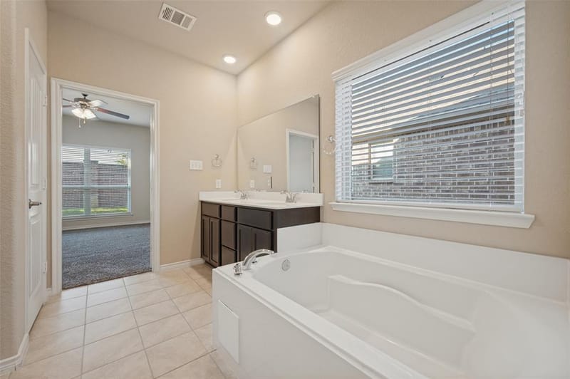 10045 Eagle Pass Place, McKinney TX 75071 - Photo 18