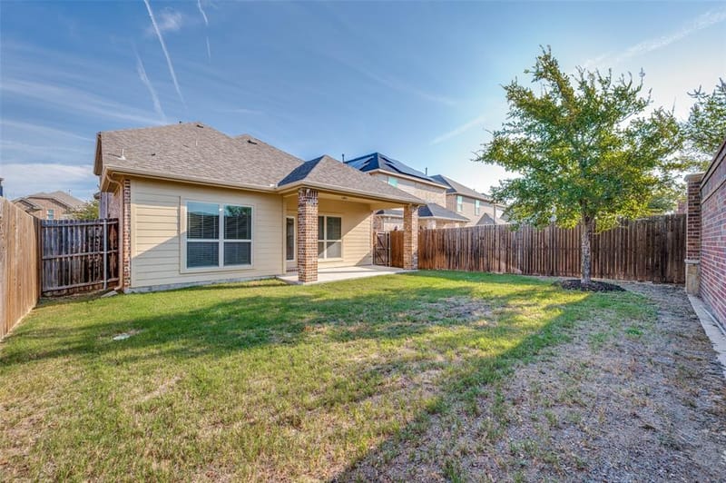 10045 Eagle Pass Place, McKinney TX 75071 - Photo 31