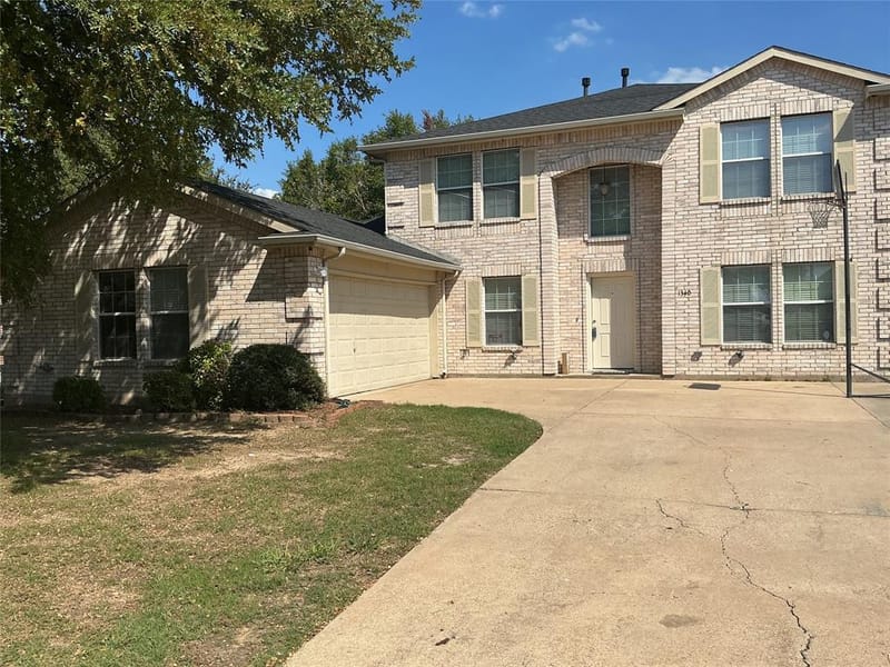1340 Lake Grove Lane, DeSoto TX 75115 - Photo 3