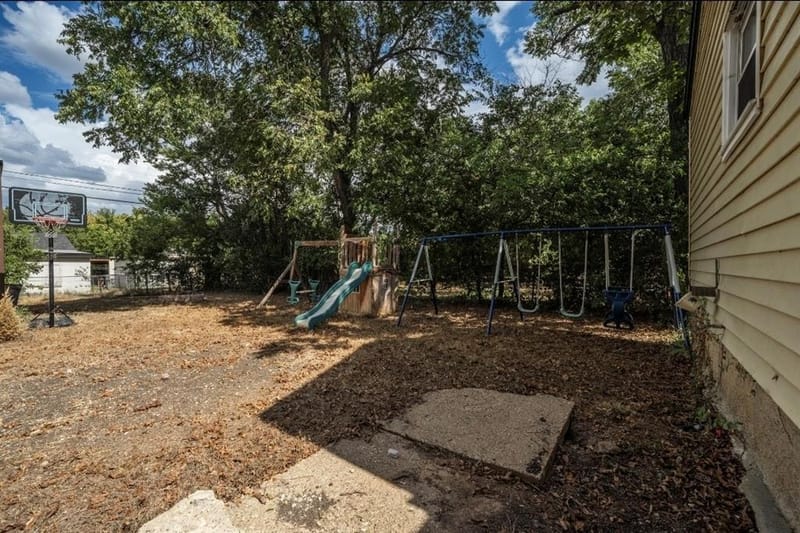 129 Victory Drive, Beverly Hills TX 76711 - Photo 23