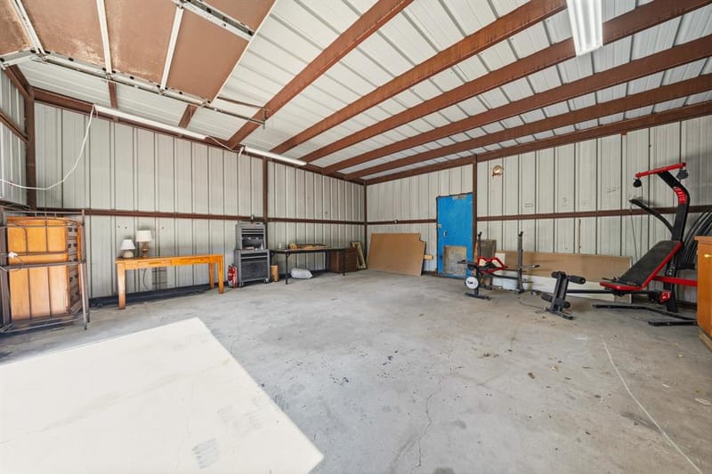 129 Victory Drive, Beverly Hills TX 76711 - Photo 26