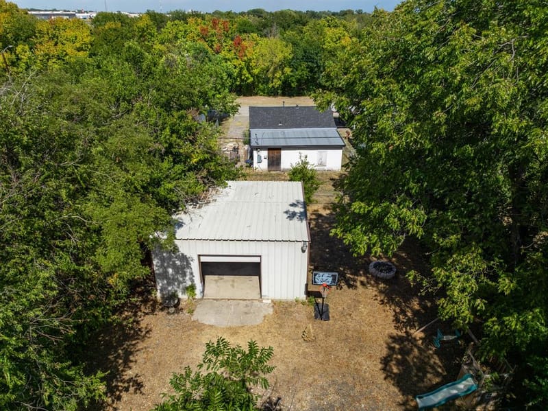 129 Victory Drive, Beverly Hills TX 76711 - Photo 28