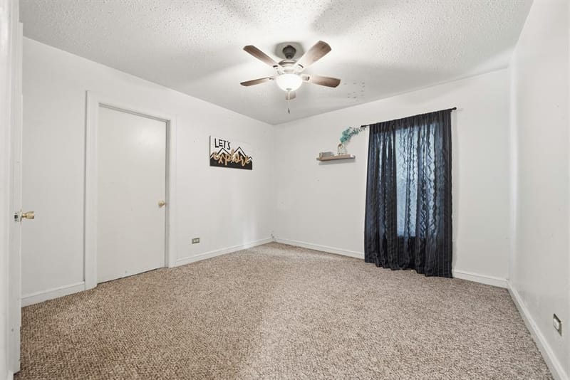 129 Victory Drive, Beverly Hills TX 76711 - Photo 14