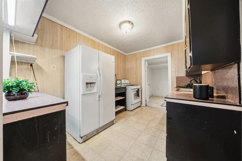 129 Victory Drive, Beverly Hills TX 76711 - Photo 8