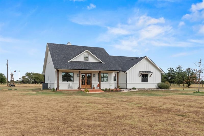 1742 Recreation Road 3, Bonham TX 75418 - Photo 2