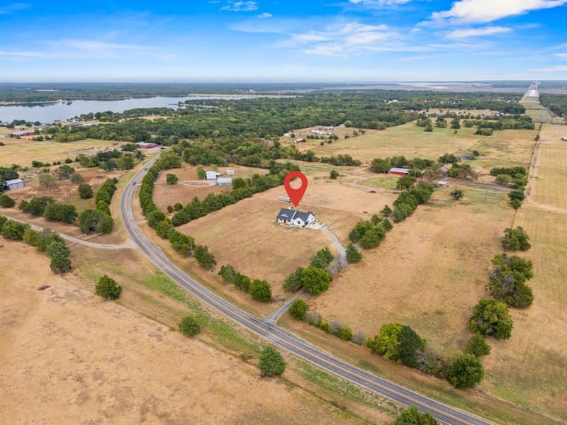 1742 Recreation Road 3, Bonham TX 75418 - Photo 32