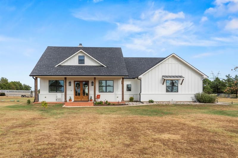 1742 Recreation Road 3, Bonham TX 75418