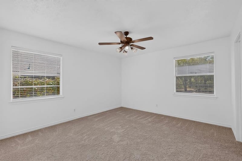 346 Linkcrest Drive, Duncanville TX 75137 - Photo 11