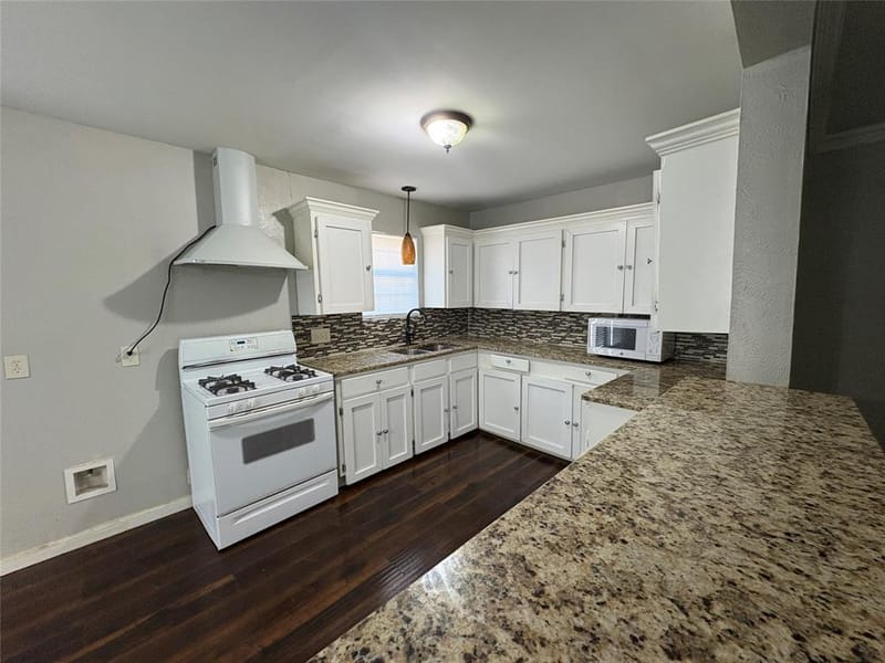 6907 Atha, Dallas TX 75217 - Photo 11