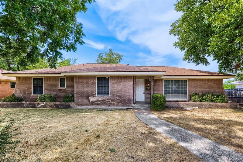 3337 Boulder Drive, Dallas TX 75233