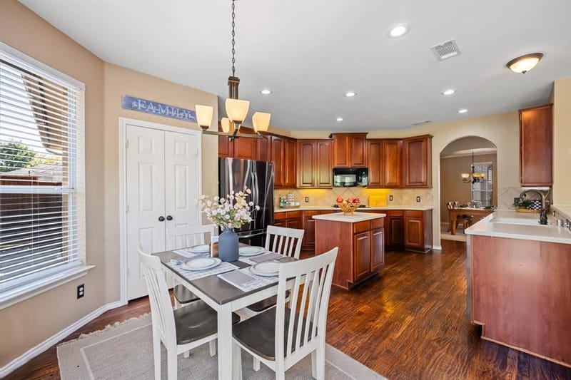 2501 Kentmere Lane, McKinney TX 75072 - Photo 10