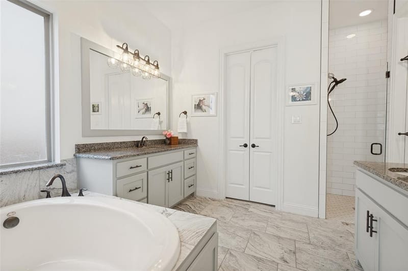 4374 Vineyard Creek Drive, Grapevine TX 76051 - Photo 16