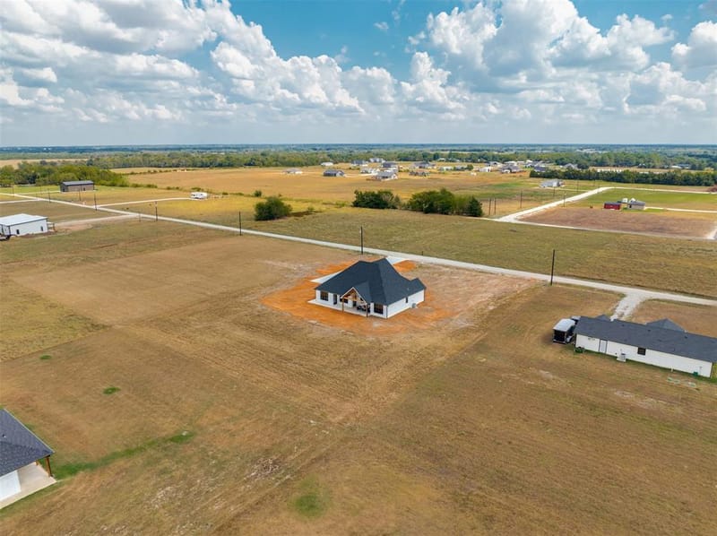 11 Private Road 33084, Sumner TX 75486 - Photo 38