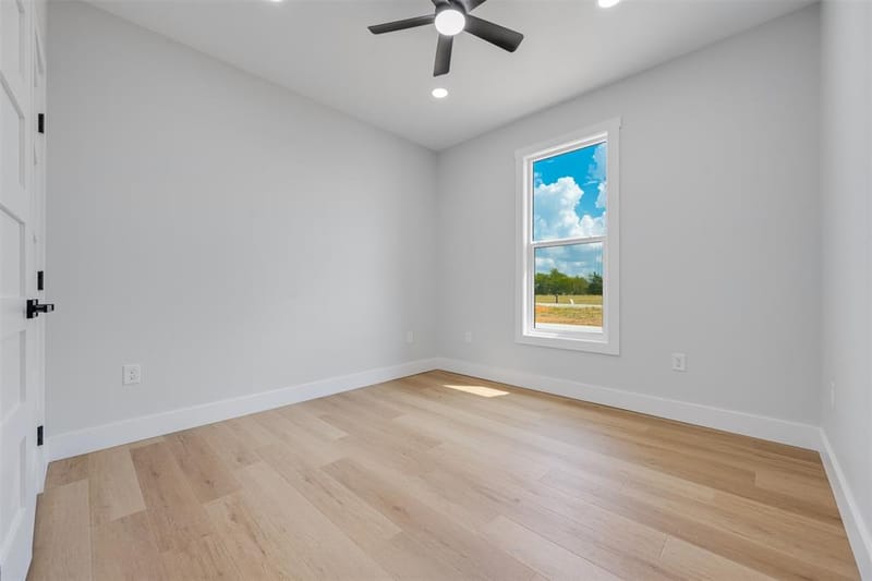 11 Private Road 33084, Sumner TX 75486 - Photo 25