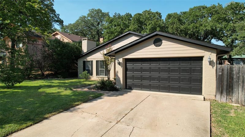 2813 Meandering Way, Bedford TX 76021 - Photo 4