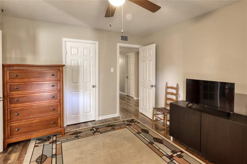 2813 Meandering Way, Bedford TX 76021 - Photo 25