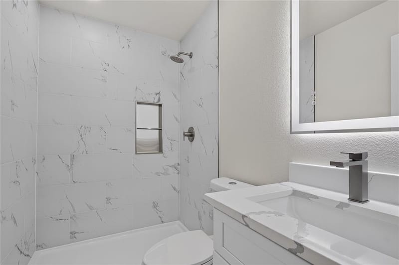 3927 County Road 3322, Greenville TX 75402 - Photo 13