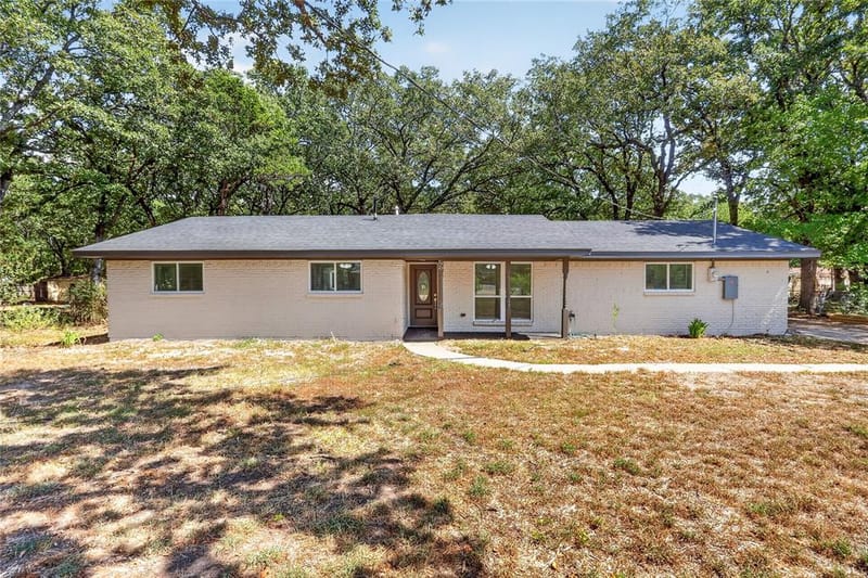 3927 County Road 3322, Greenville TX 75402