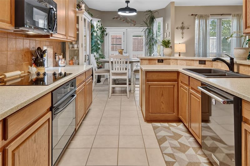 6505 Aberdeen Drive, North Richland Hills TX 76180 - Photo 12