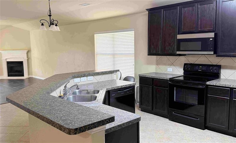 2400 Jonathan Creek Drive, Little Elm TX 75068 - Photo 5