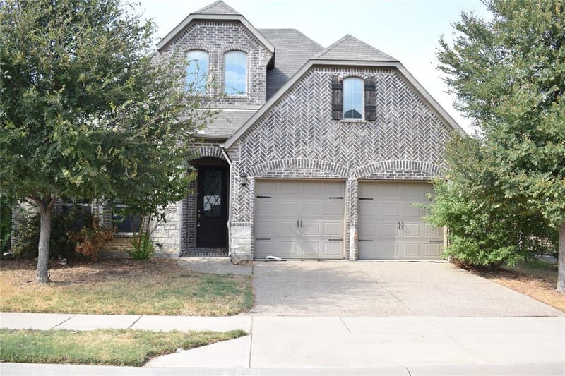 1009 Olivia Drive, Lewisville TX 75067