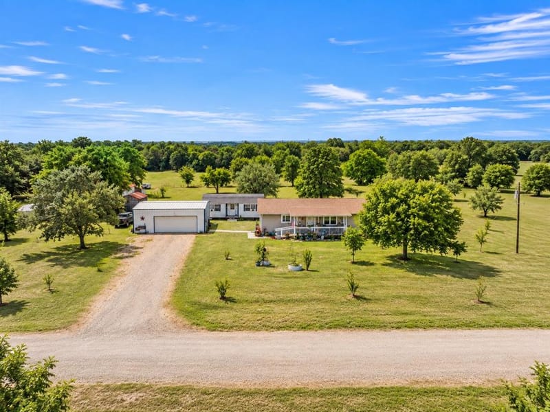 4907 Duran Drive, Royse City TX 75189 - Photo 2